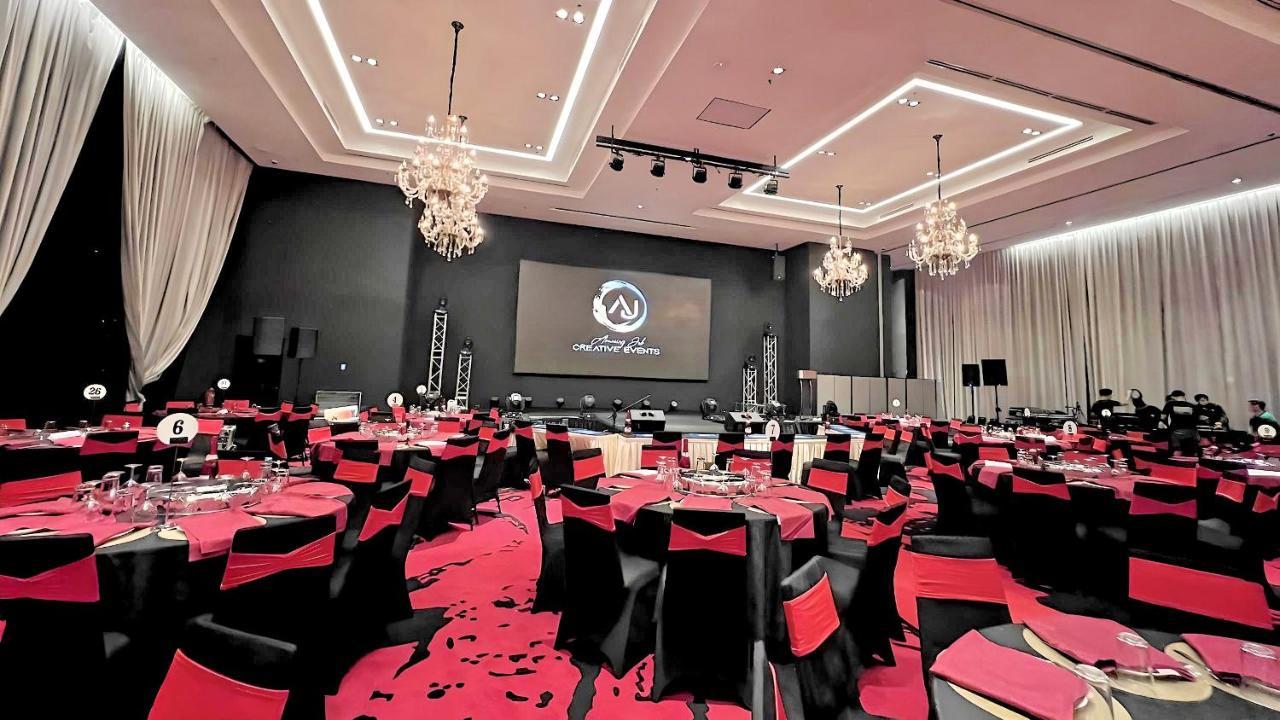 فندق Red Kl @ Rev كوالالمبور المظهر الخارجي الصورة